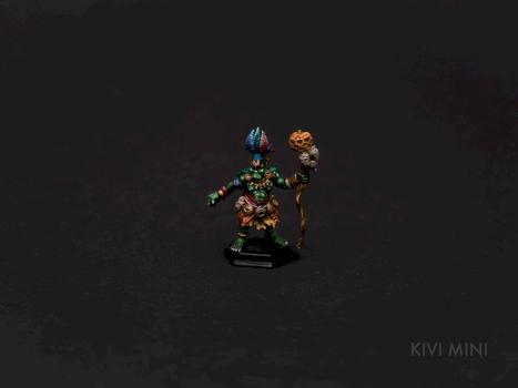 Ork Schaman by KiviMini