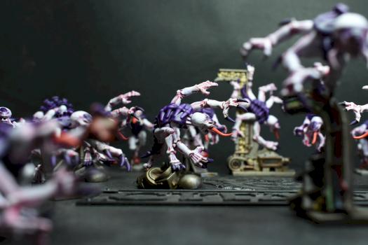 Genestealers Space Hulk by eibamu