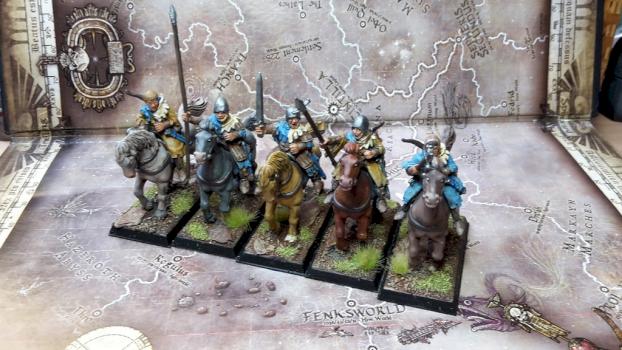 Bretonia mounted squires / yeomen by TheHoodedMan