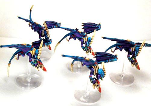 Tyranid Gargoyles by sorcererstudios