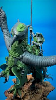 Converted Bretonnian King - Mounted on Hippogryph (other views) by thistledoo minis