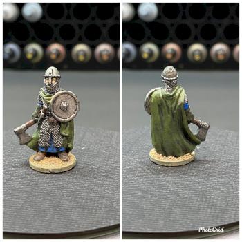 Male in chain mail with axe.  Green cloak. by Blackheart651