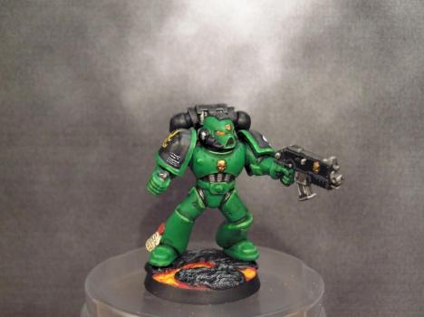 Salamanders 2nd company 1th squad Marine by Gingalain