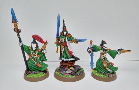 Farseer and Warlocks by Ringbolt