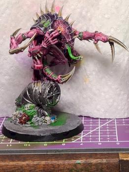 Genestealer Patriarch (Shadow Throne box) by Kalopsia