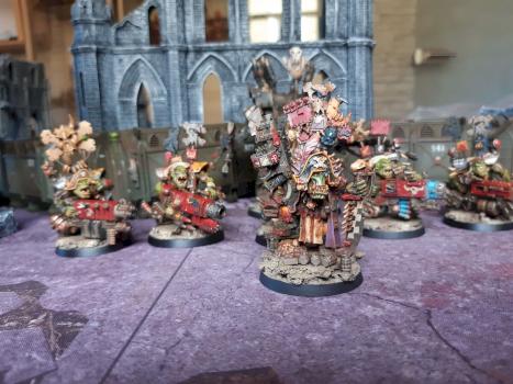 Warhammer 40k Ork Freebooters by doghart