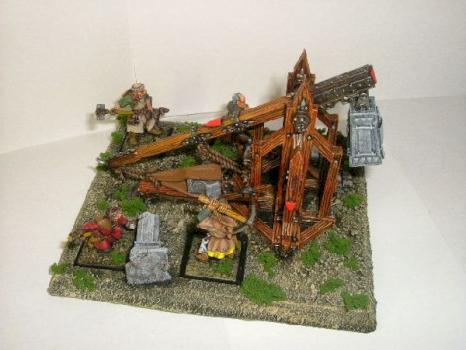 Bretonnian Trebuchet 2 by theelfmaster