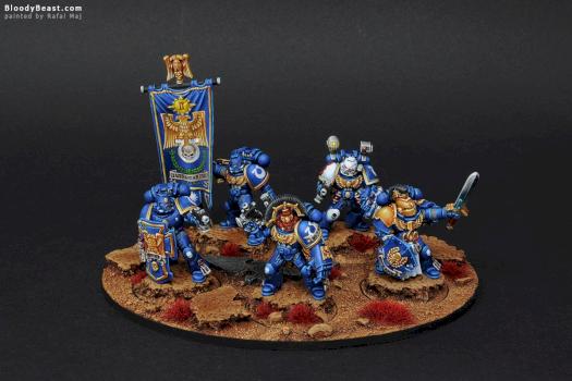 Space Marines Ultramarines Command Squad by BloodyBeast.com