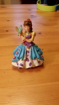 Princess with bird by LouiseTSL
