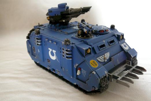 Ultra Marine Razorback by Evander