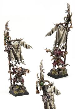 Skaven army standart bearer by asuryan