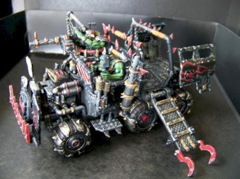 Ork wartrukk by XCERBERUSX