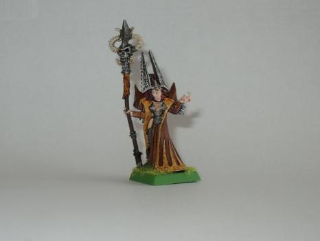 Mortheim Dark Elf Witch by aleha