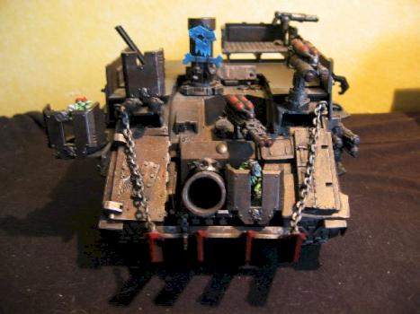 Chariot de guerre ork (face) by Nazgrim