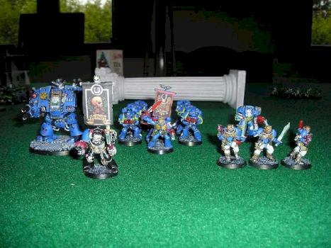 My first painted space marines ever by madmanmonkey