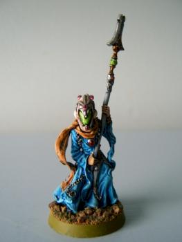 Warhammer 40k Eldar Farseer Conversion by Rathireon