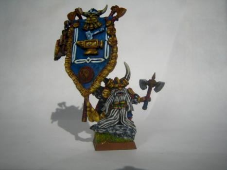 Dwarf battlestandard conversion by o0D1G1TALPUNK0o