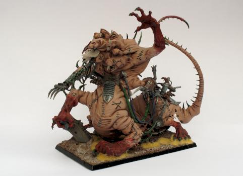skaven hell pit abomination by Emma Robinson