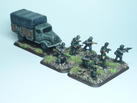 Waffen SS -Flames of War-(15mm). by Blom