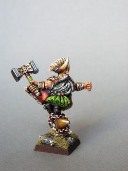 DWARF HERO by Oleander