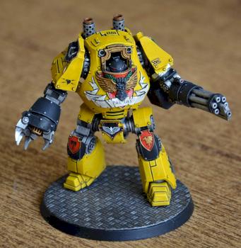 Imperial Fists Legion Contemptor Dreadnougth by Abhoras