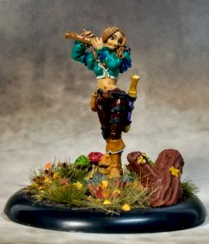 Anwyn Female Bard by Minidust