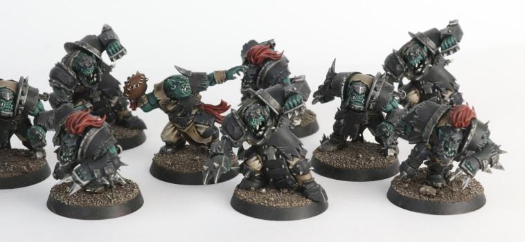 Blood Bowl Orc Team by Gorstag