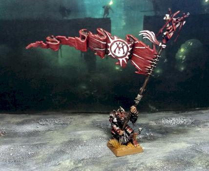 Clan Mors Skaven Battle Standard Bearer by Dethos