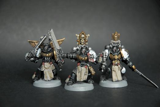 Black Templar Initiates by Tempest Bebende