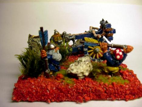 Dwarf bolt thrower 2 by Isilzar