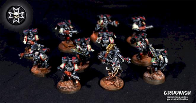 Black templars assault squad by Gruumsh