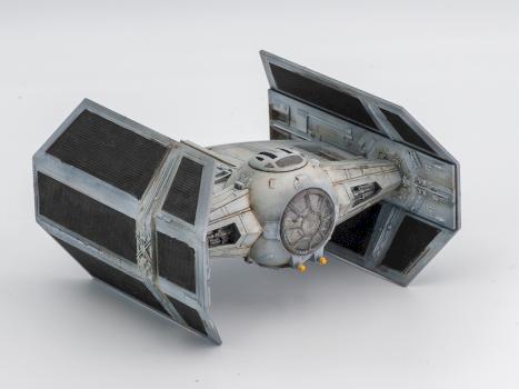 Darth Vader’s TIE Advanced by Nilnarunion