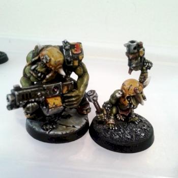 Bad Moon Ork Boy and Gretchin by ChaplainGorthaur