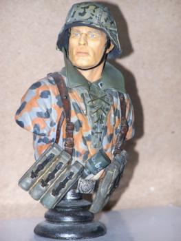 Warriors SS grenadier by dizzy67