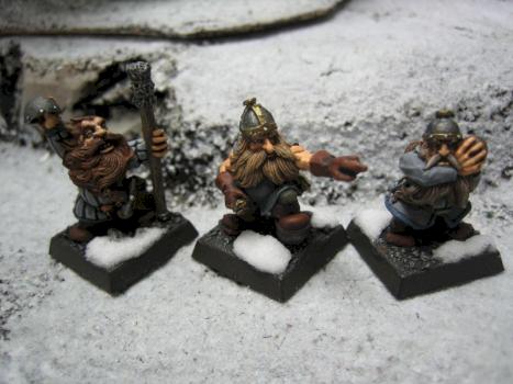 Dwarf Cannon Crew (old Models) by ScottRadom
