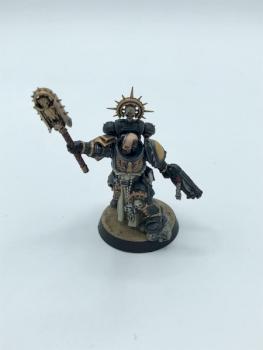 Primaris Chaplain Imperial fists space marines WARHAMMER 40k by juanlurockerman