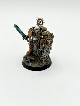 Primaris Captain Imperial fists space marines WARHAMMER 40k by juanlurockerman
