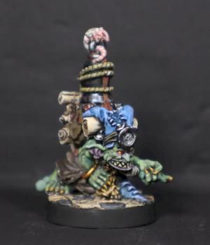 Goblin Hoarder by mikecarrero