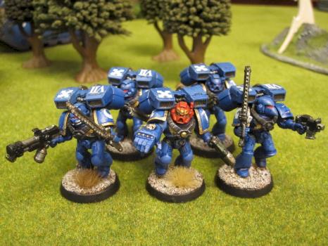 Ultramarines Assault Squad by RavensNestPainting