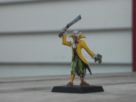 Skinsaw man by Sheriebee