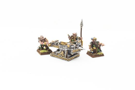 Dwarven Bolt Thrower by miniatureanvil