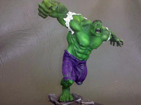 Hulk by Gatomodelista