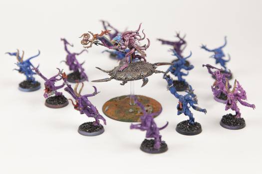 Herald of Tzeentch and Pink Horrors by mitekra