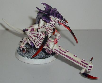 Tyranid Warrior by baddruck