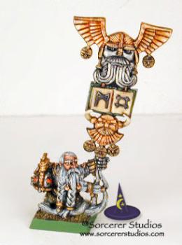 Dwarf Battle Standard Bearer by sorcererstudios