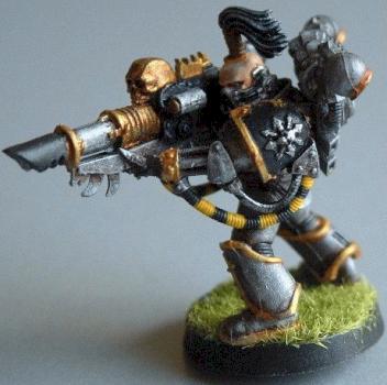Iron warrior with lascannon by HerbertKnaup