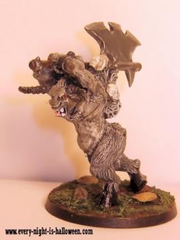 Crazed Minotaur Cultist by Dagon13