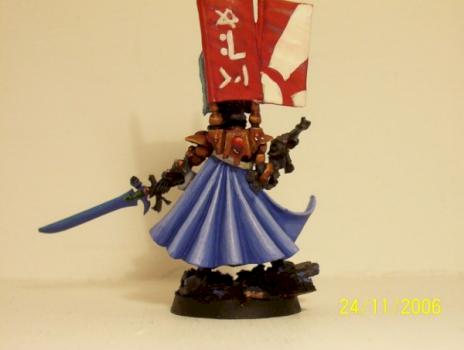 Eldar Autarch (back) by Hessen