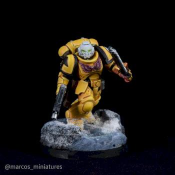 Imperial Fists Primaris 5th Company Veteran Intercessor by MarcosMiniatures