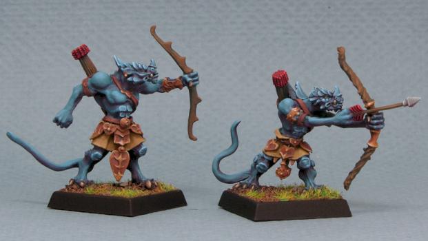 2 Reptus Clutchling Archers by grhys
